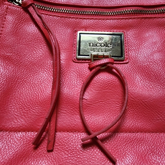 Nicole by Nicole Miller Coral Crossbody Shoulder Tote Casual Everyday Handbag - Picture 3 of 13